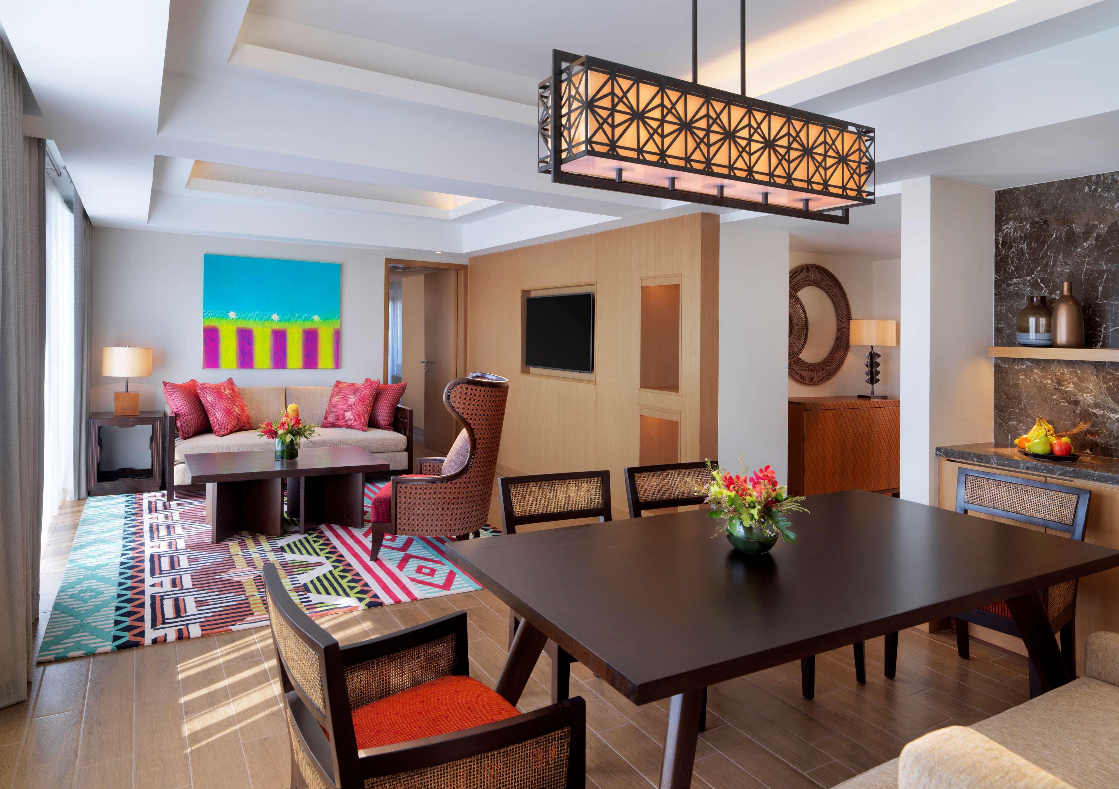 Hyatt Regency Kuantan Resort Exterior foto A suite at the W Bali