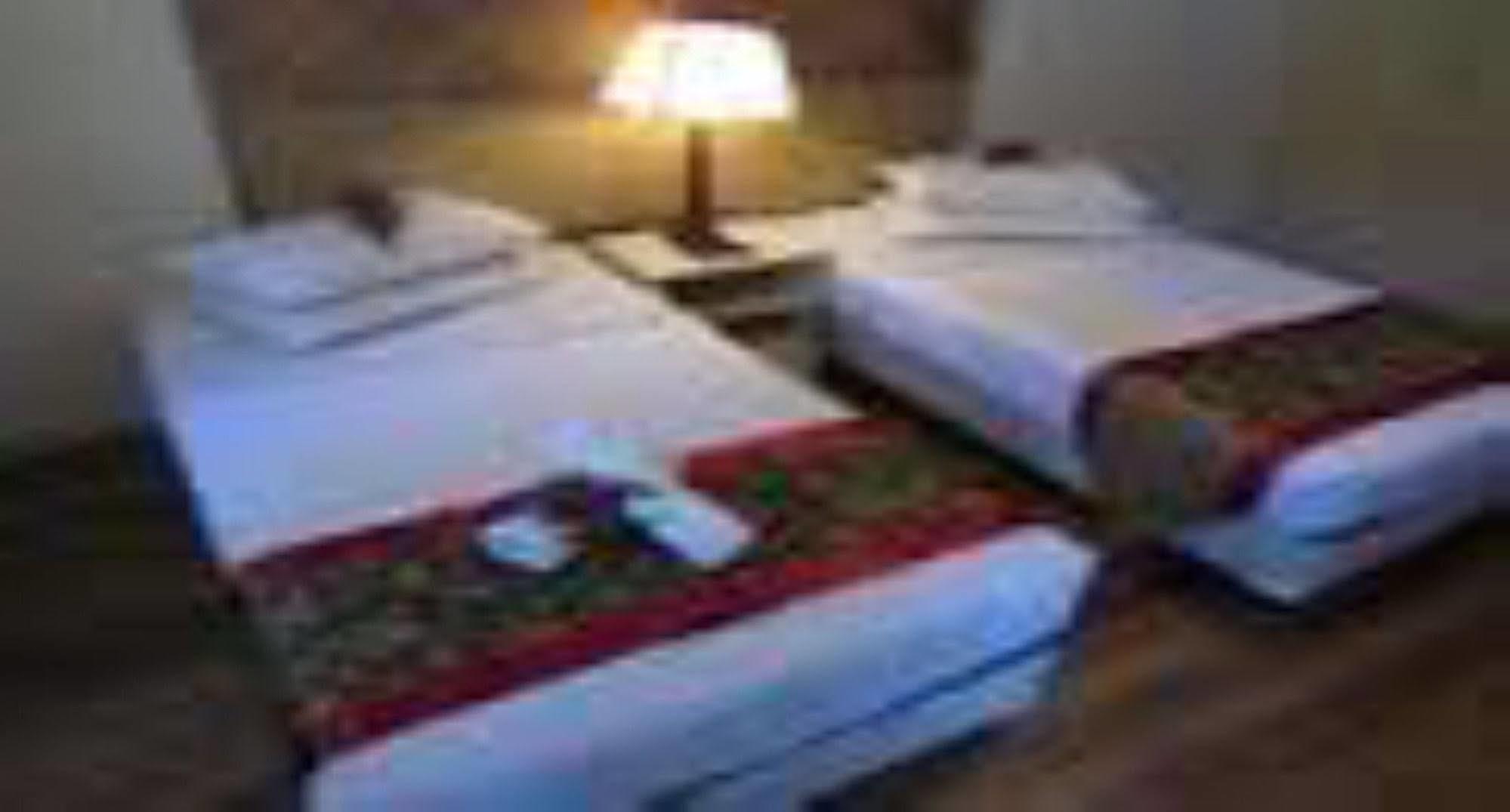 Hyatt Regency Kuantan Resort Exterior foto A room at the hotel